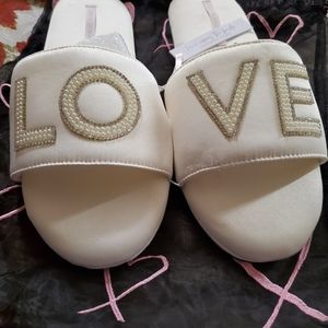 Slipers